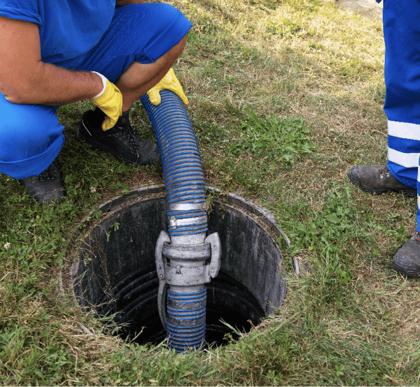 CHOOSING THE RIGHT WATER STORAGE TANK FOR YOUR PROPERTY: ABOVE GROUND OR  UNDERGROUND? - Water Herald